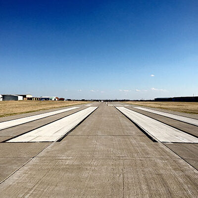 The Aeronautical Institute A runway with no one on it is empty.